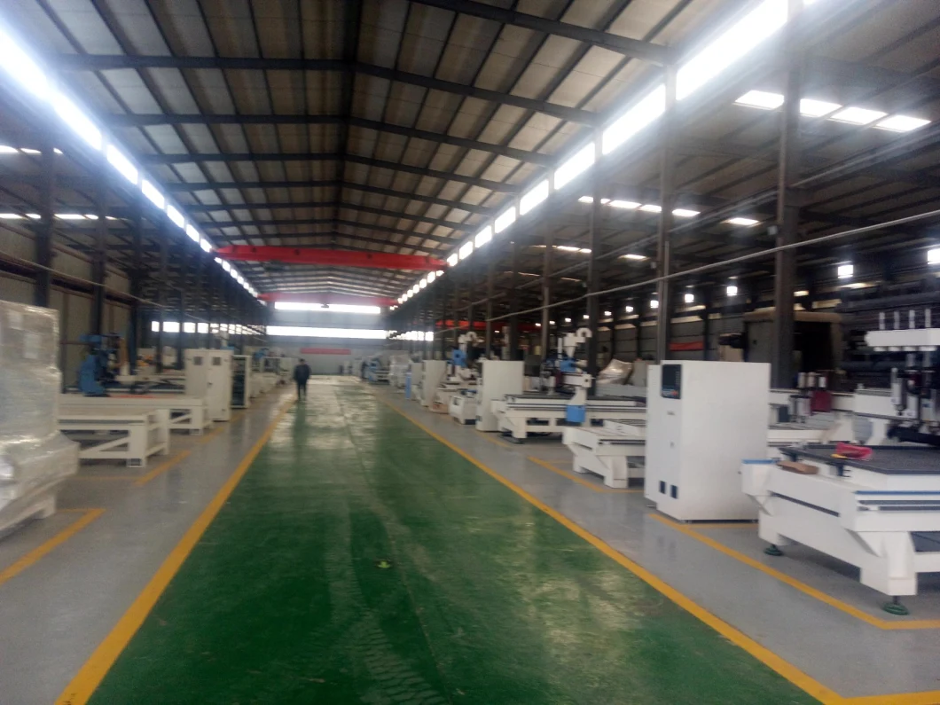 Cabinet Door Making Machine 1325/1300X2500 Atc CNC Processing Center with Automatic Change Tools System
