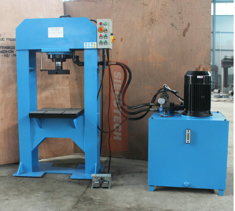 Four Column Hydraulic Presses Double Action Deep Drawing Hydraulic Press Used in Processing Metal Products