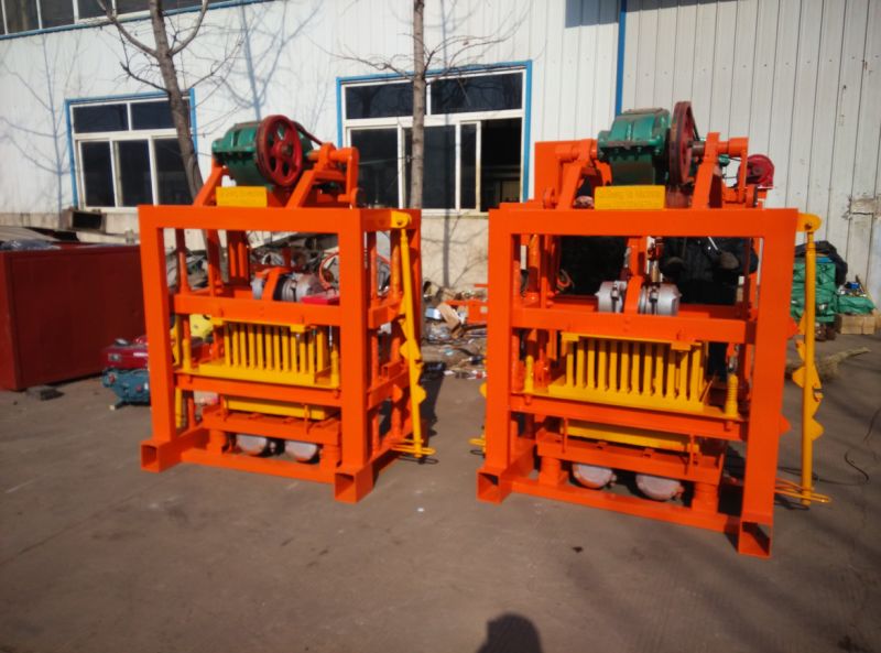 Manufacturer Manual Control Brick Making Machine for Small Industry