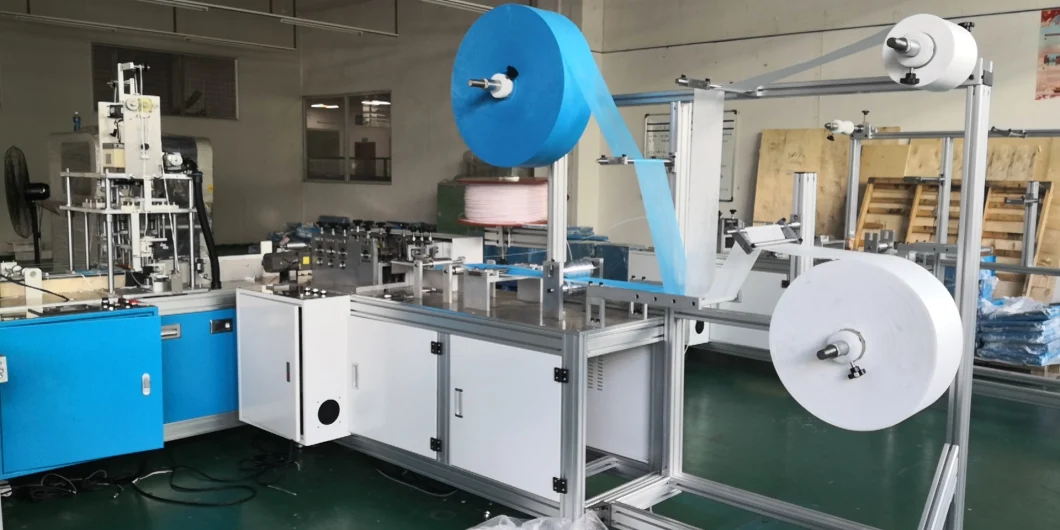 Disposable Surgical Medical Face Mask Making Machine/ Automatic Folding Forming Cutting /Former Slicer Slicing Machine