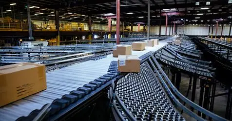 Flexible Designed Conveyor Systems Roller Conveyor