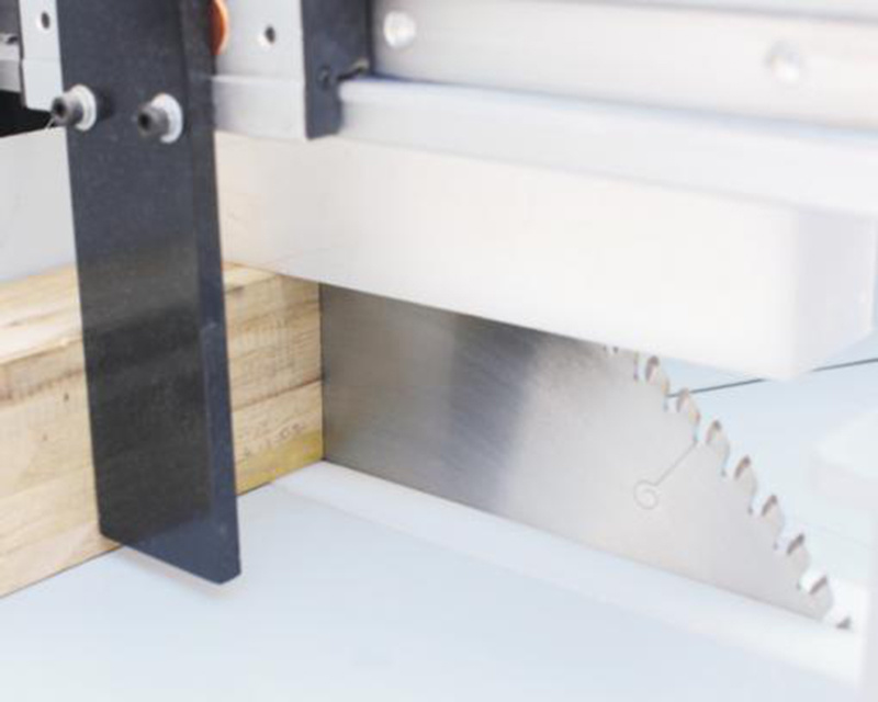 Woodworking Automatic Cut off Saw with Cutting Programs