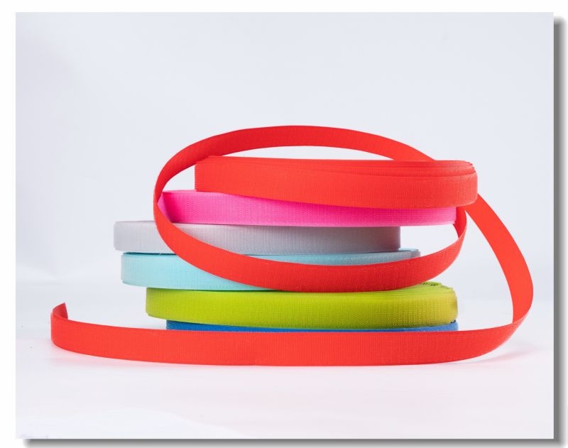 Polyester Nylon Hook and Loop Fastener Strong Adhesive Hook and Loop Roll Fastener Tape