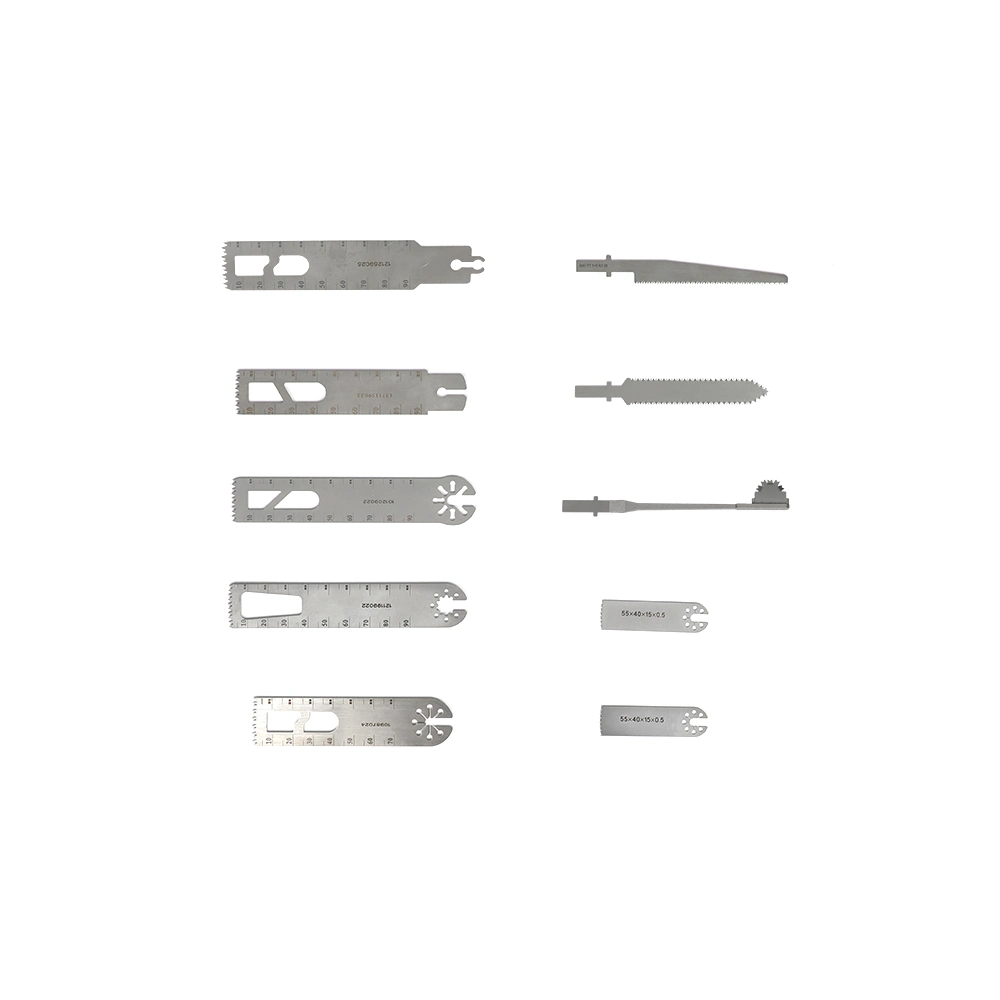 Instrumental in Traumatology and Orthopedics Oscillating Saw with Surgical Multi Tool Saw Blades for Stifle Joint