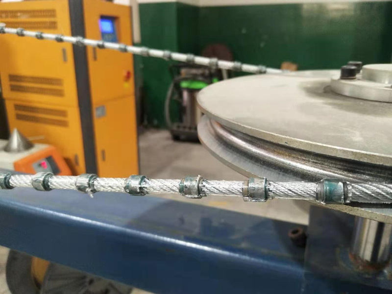 Plastic Reinforced and 37bpm for Granite Block Cutting Fast Cutting Diamond Wire Saw