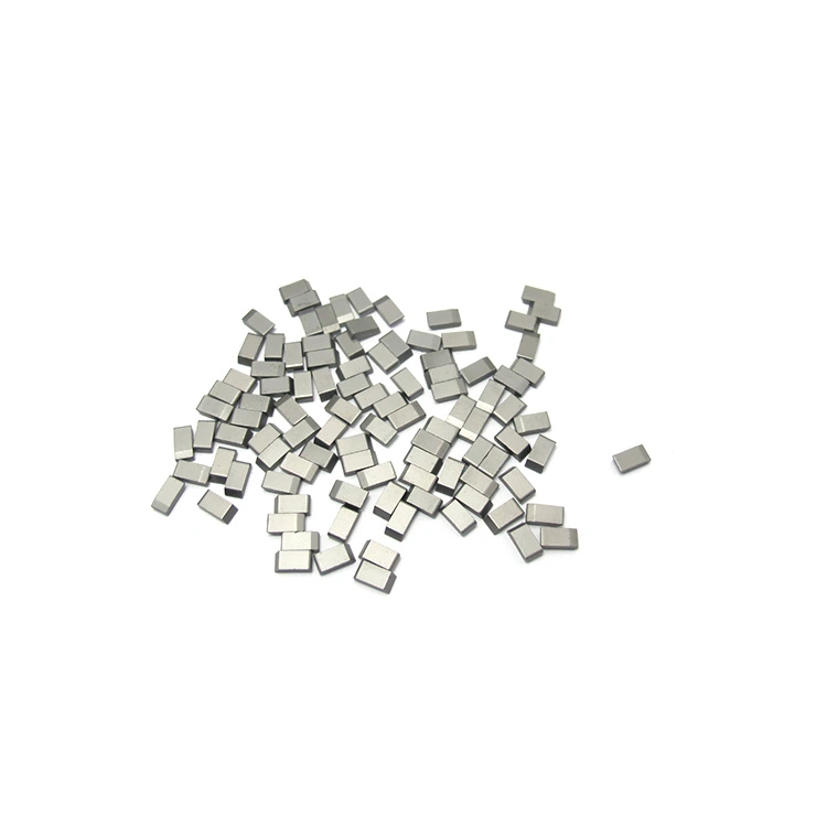 C1, C2 Cemented Carbide Brazed Saw Tips on Saw Blades