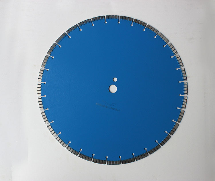 Diamond Cutting Blade for Cutting Reinforced Concrete