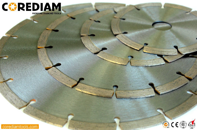 D105 Sinter Hot-Pressed Diamond Blade/Cutting Disc/Cutting Tool/Diamond Tool