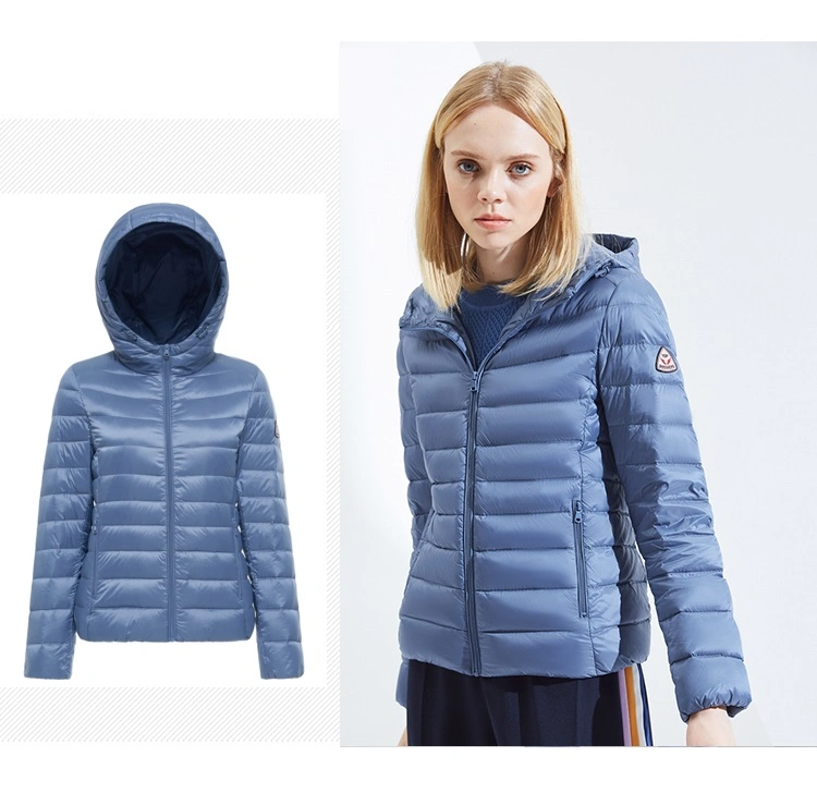 Stock Women Light 90% Down Jacket with Hoodie