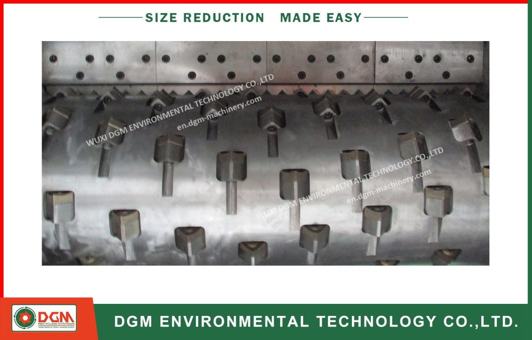 High Quality Single Shaft Shredding Machine for Car Tire Recycling
