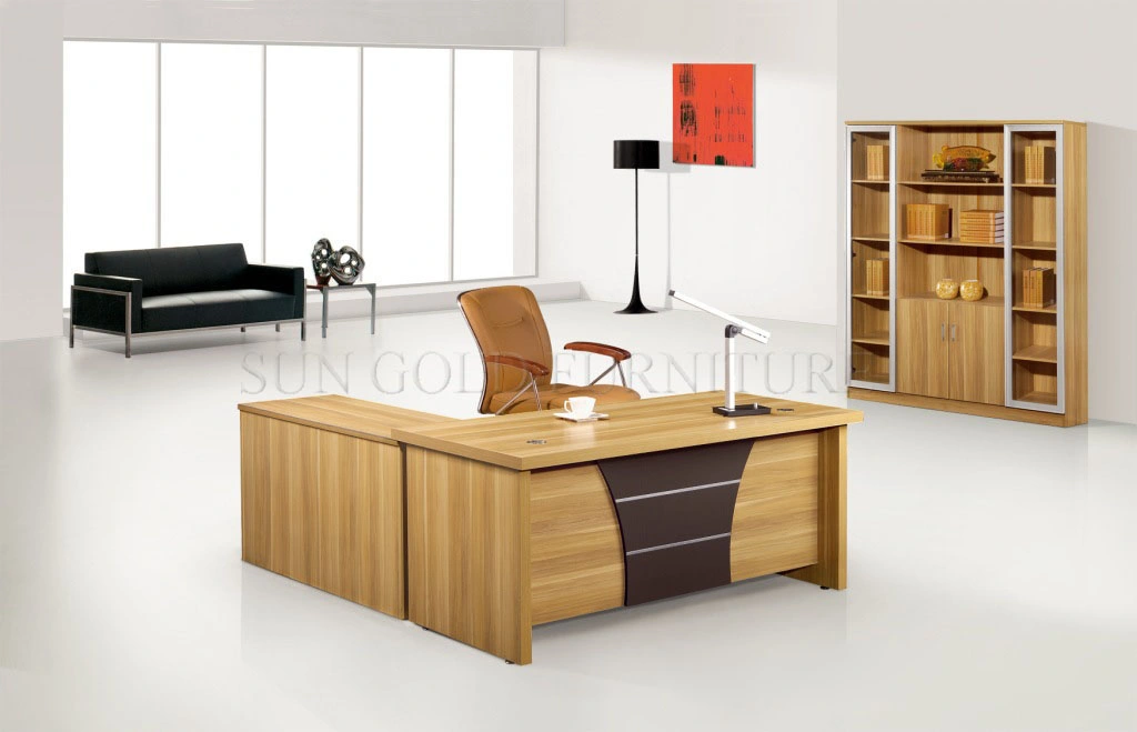 Cheap Wooden Office Furniture Table L-Shape Executive Desk (SZ-ODT623)