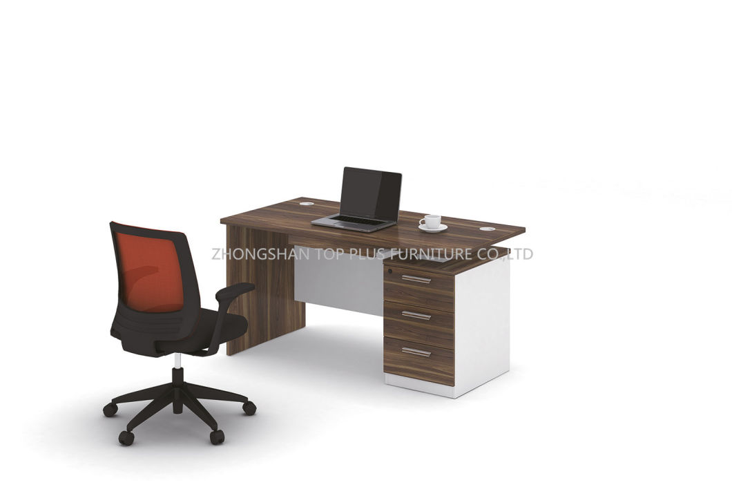 High-Quality Office Clerk Table Durable Computer Staff Desk (M-T1623)