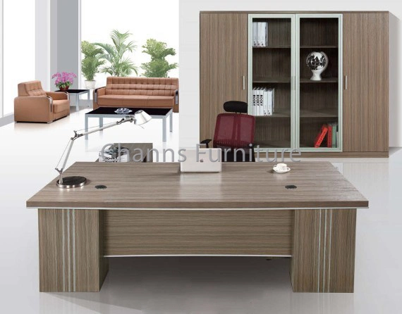 Modern Office Desk Wooden Furniture Desk for Manager with Cabinets (CAS-D5430)