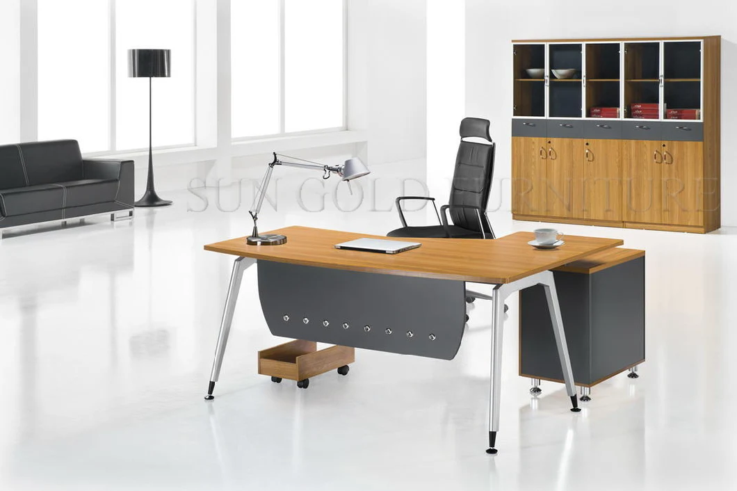 Economy Customizable High Quality Wooden Office Table with Aluminium (SZ-ODT619)