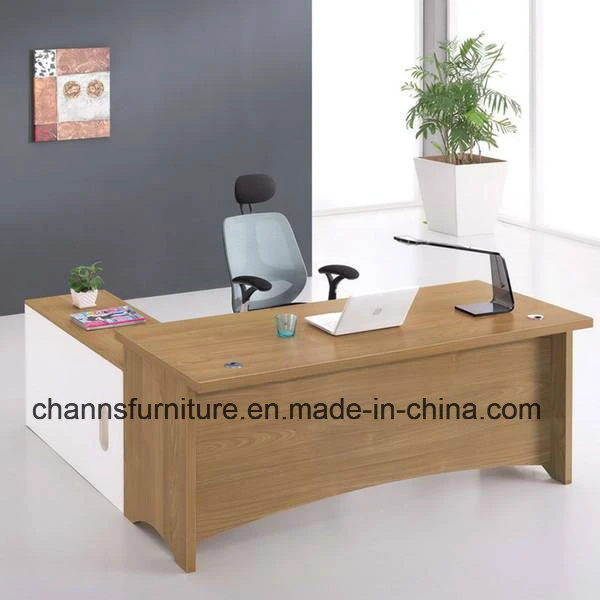 Fashion Furniture Straight Shape Office Table Manager Desk (CAS-MD1890)