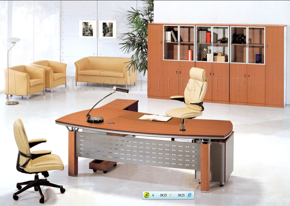 Economy Customizable High Quality Wooden Office Table with Aluminium (SZ-ODT619)