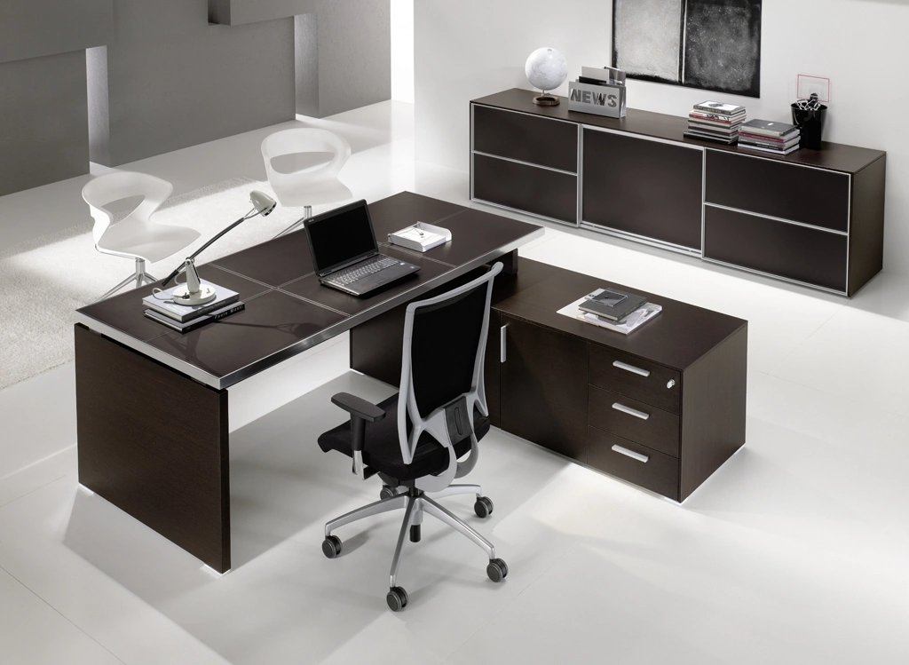 Leyi Small Meeting Table of Office Furniture (LYMT10013-8)