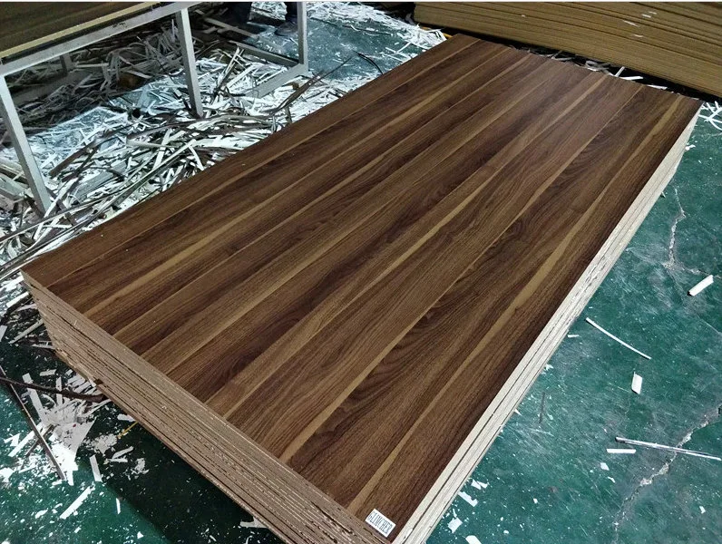 Cheap Wholesale Melamine Faced Plywood/HDF Plywood with 9-18mm From China Supplier