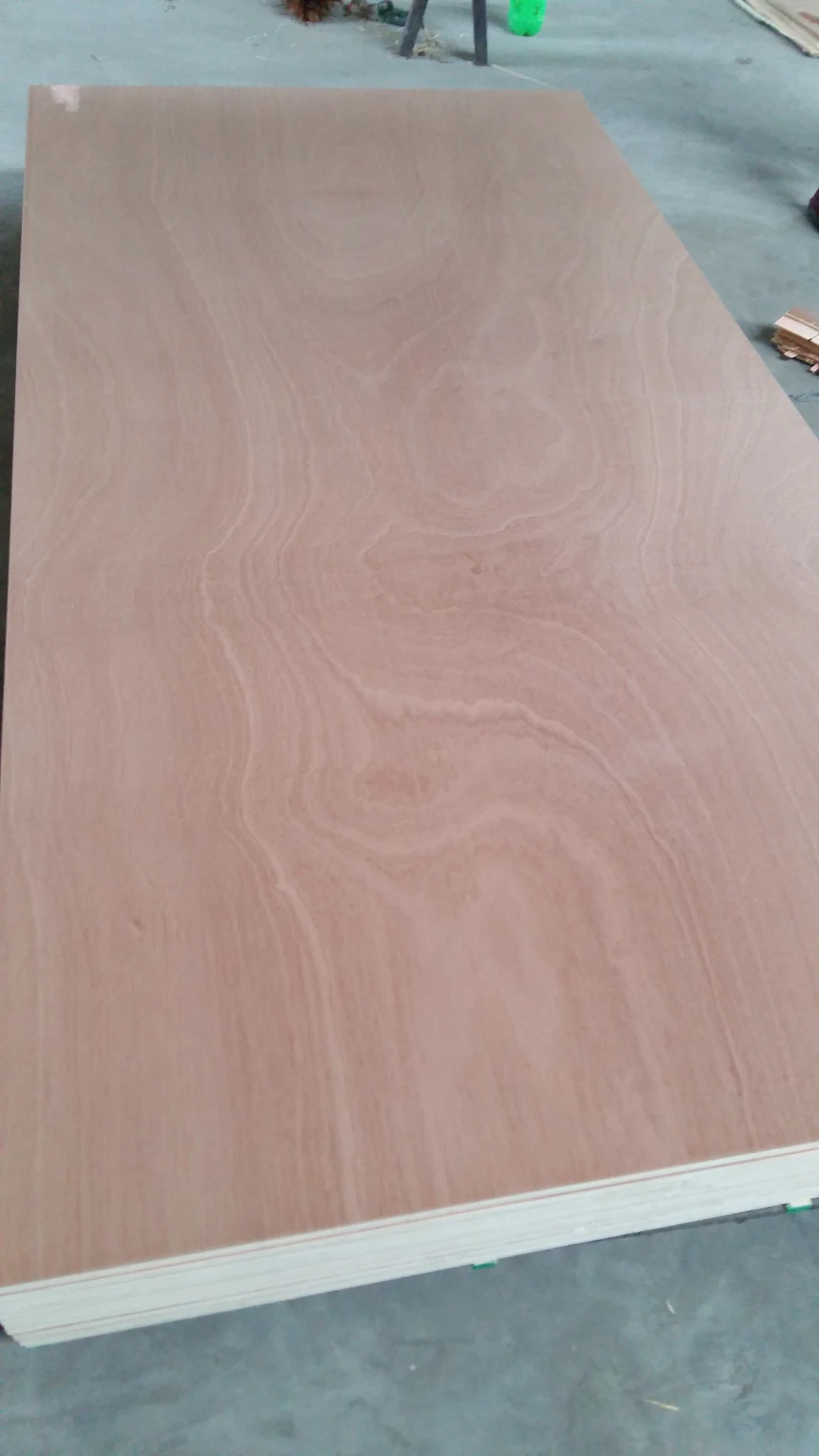 Factory-2.7mm Red Hardwood Face/Caobilla Plywood Sheets Sales in Mexico