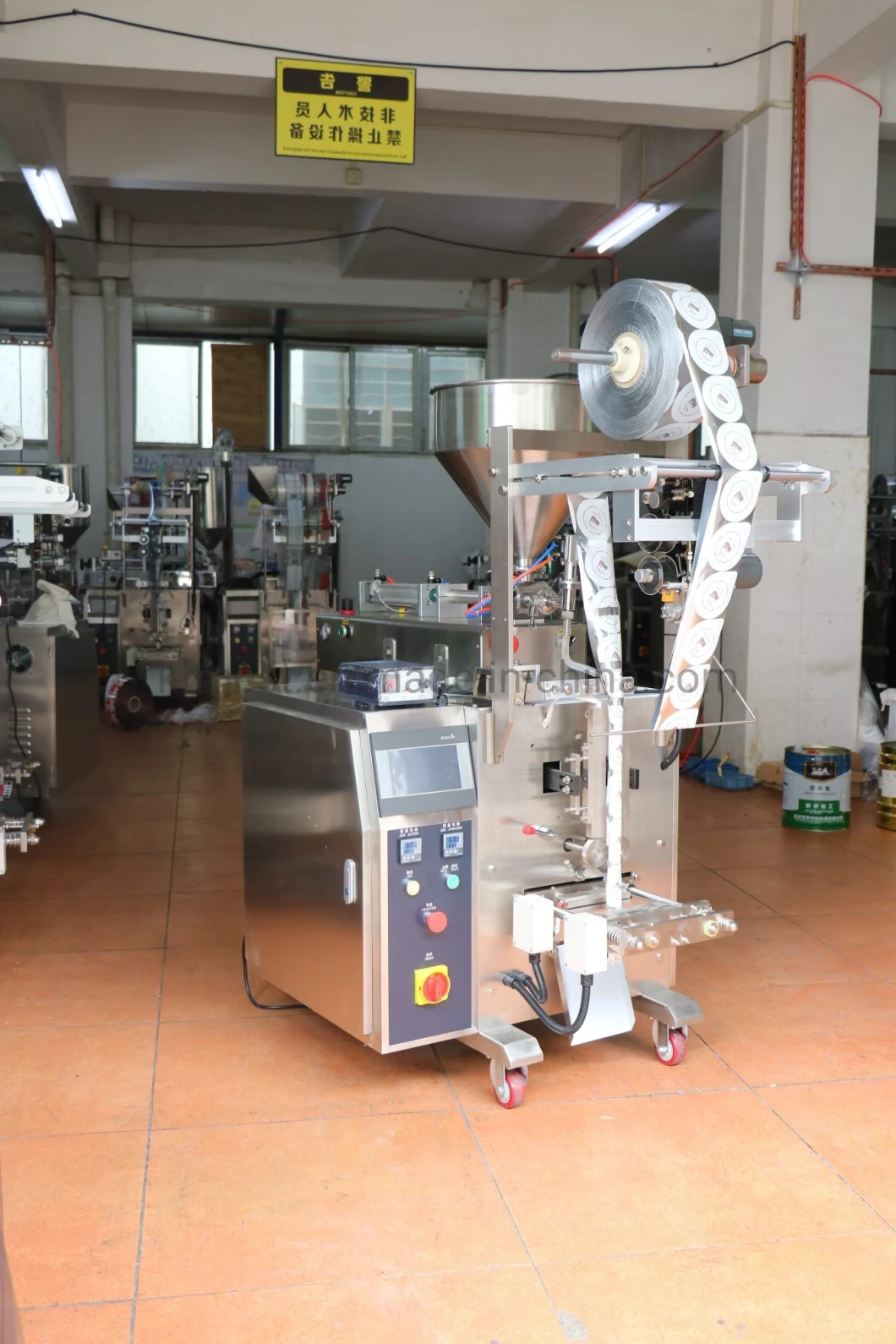 Automatic Liquid Sachet/Bag/Pouch/Cosmetic/Medicine/Chemical Liquid/10ml Olive Oil Packaging Packing Machine