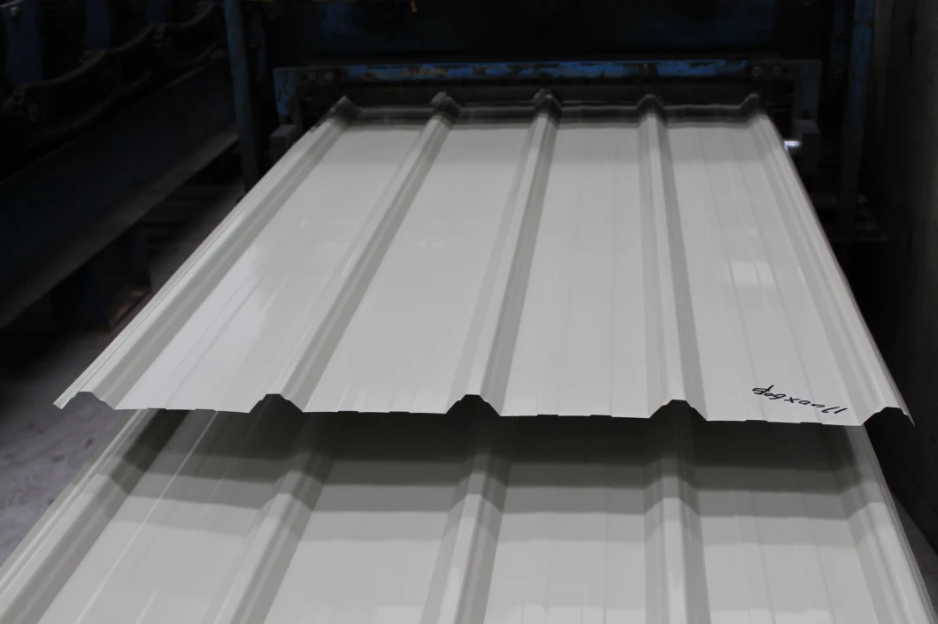 Pre-Painted Galvanized Corrugated Steel Roof Sheet Roof Tiles