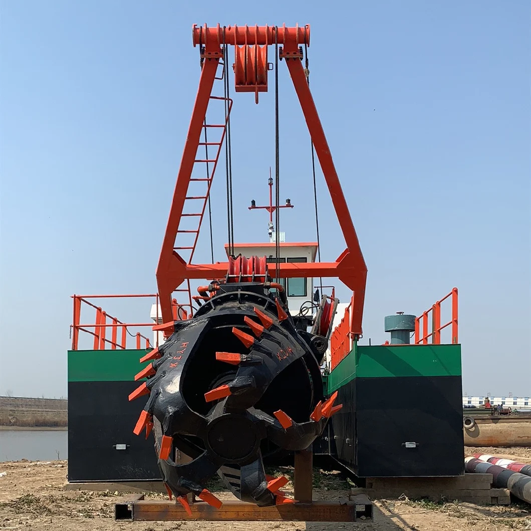 Sand Excavator/Cutter Suction Dredger with High Efficiency for Sale