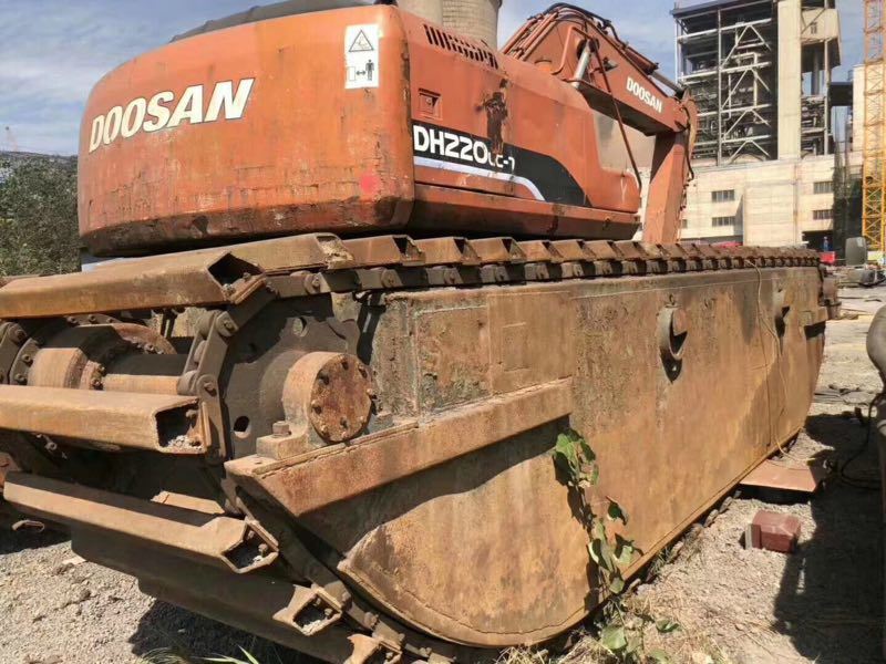 Used Amphibious Excavator Doosan Dh220, Floating Excavator