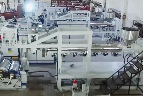 Plastic Sheet Extrusion Extruding Machine for PP/ PS/ Pet/ HIPS/ PE