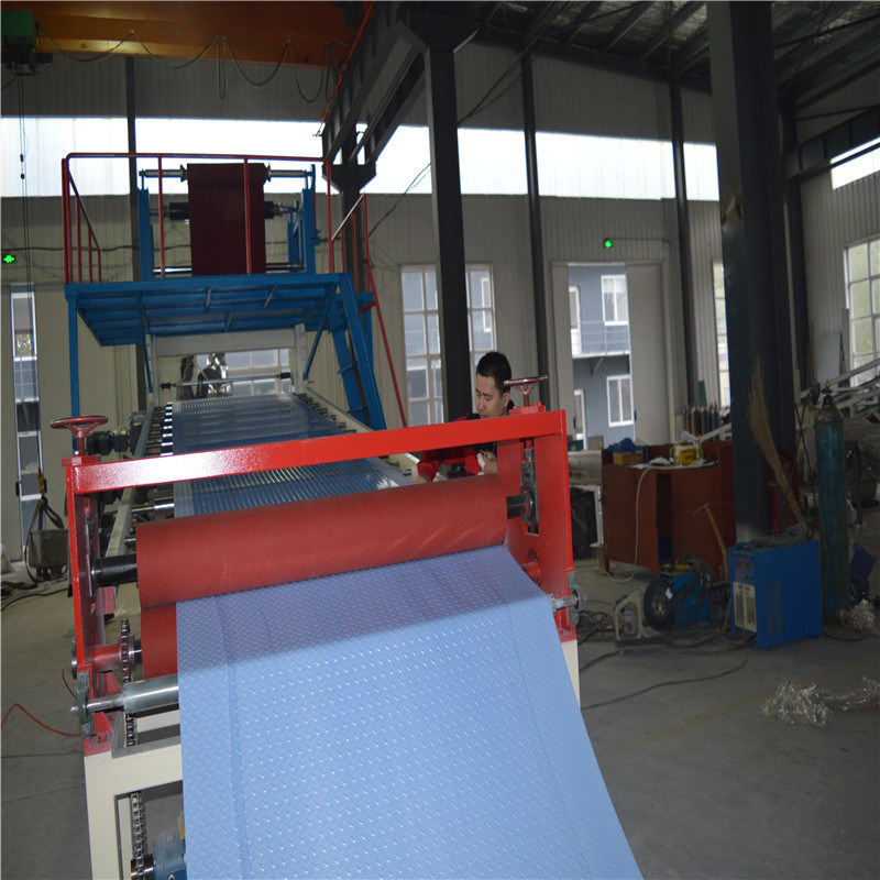 PVC Ceiling Tile and Wall Panel Extruder/PVC Door Extruder