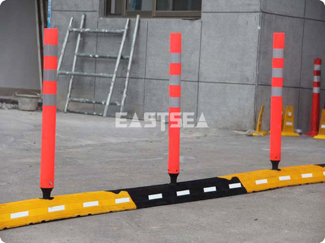 Whollesale Recycled Rubber Plastic Traffic Separator Quick Curb
