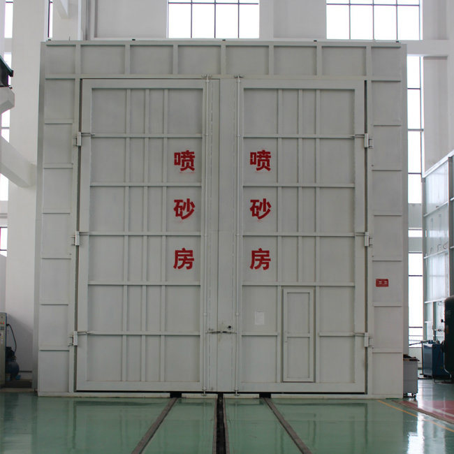 High Quality Large Steel Structures Sand Blasting Room with Automatic Abrasive Recycling System (Q26)