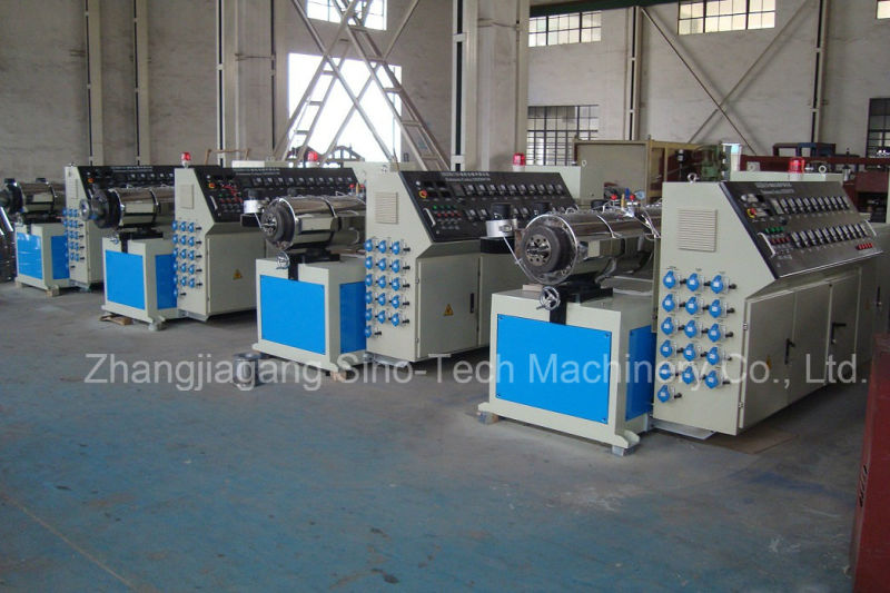 PE PP Wood Plastic Composite Extrusion Making Machine for WPC Decking Fence Floor
