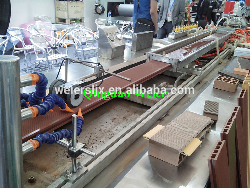 Full Automatic PVC/PP/PE Wood Plastic Profile Production Line
