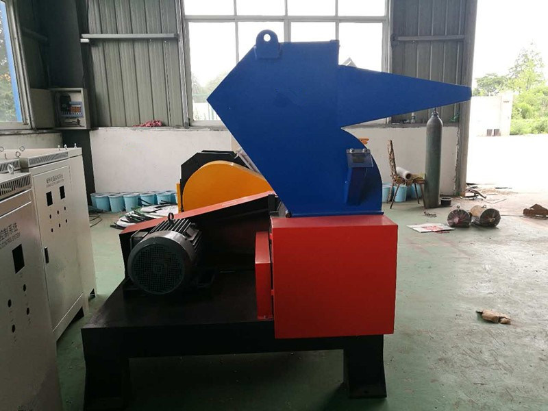 Plastic Crushing Machine Crusher for Wood Profiles Without Cutting