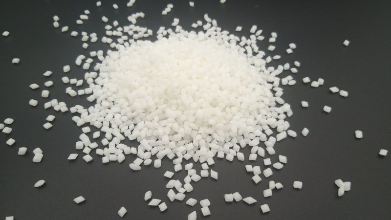 High Gloss White PE Bright Surface Smoothness Plastic Granules for RoHS Reach