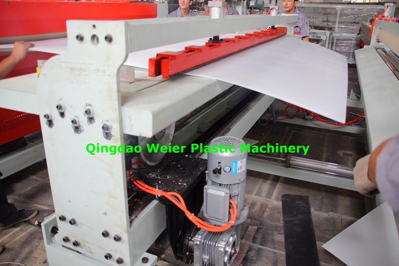 PP/PE Plastic Hollow Corrugated Board Extrusion Machine