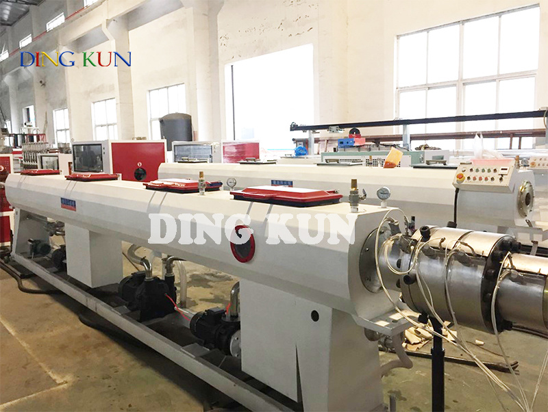 PVC Water Supply Pipe Machine / Plastic Pipe Extrusion Machine