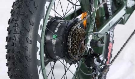 New Design Rear Drive Motor Electric Bike Folding Fat Tyres Moka E-Bike