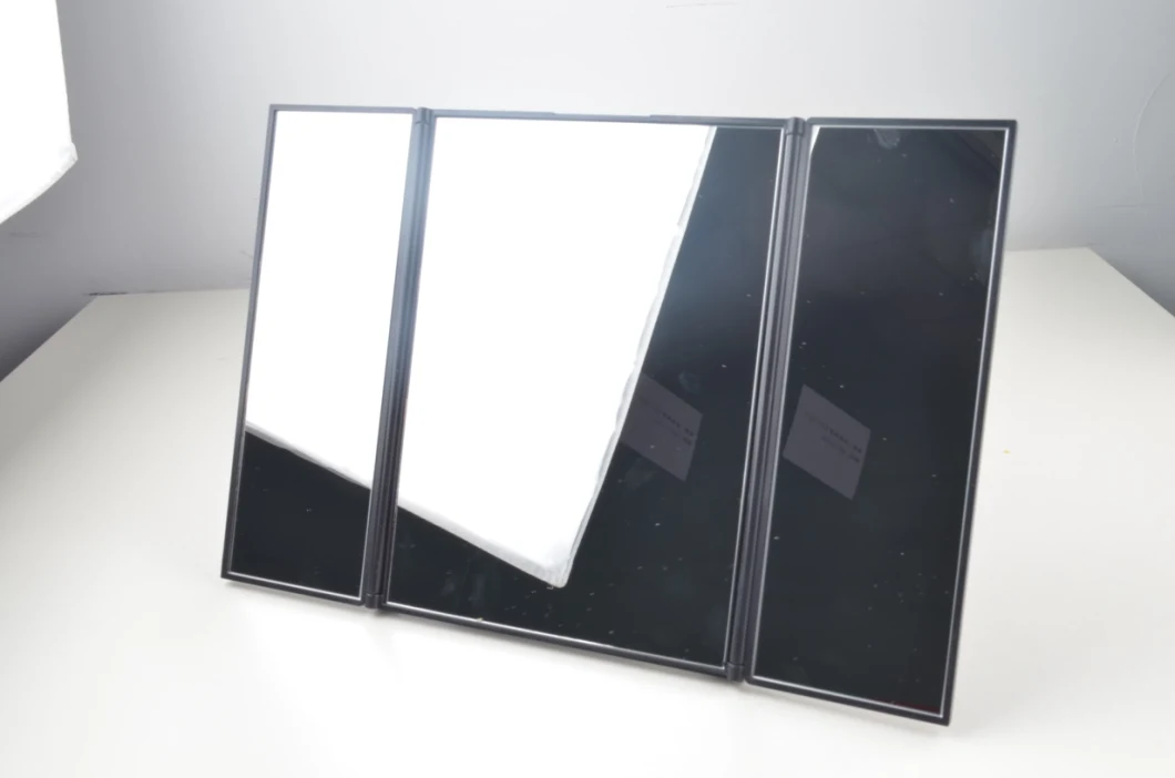 Hot Sell Tri-Fold LED Vanity Mirror Mini Mirror Compact Glass Mirror