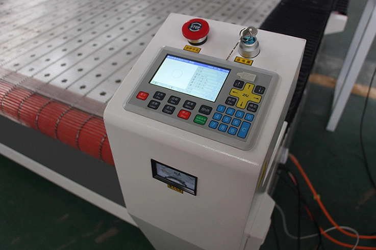 Auto Feeding CNC Laser Cutting Machine for Fiberglass Fabric Flc1626c