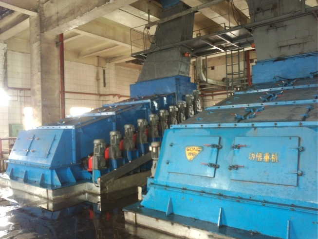 Vibrating Screen / Screening Equipment / Rock Screen / Stone Screening Equipment / Roller Screener / Rotating Grizzly