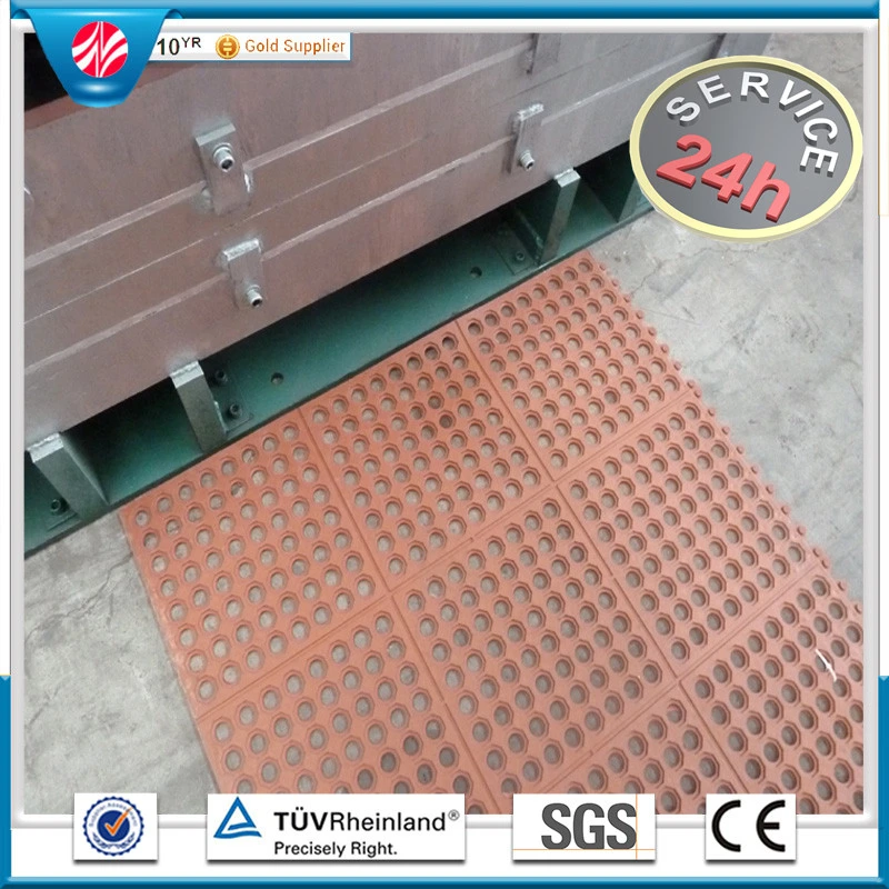 Rubber Anti-Slip and Anti-Fatigue Interlocking Porous Rubber Floor Mat