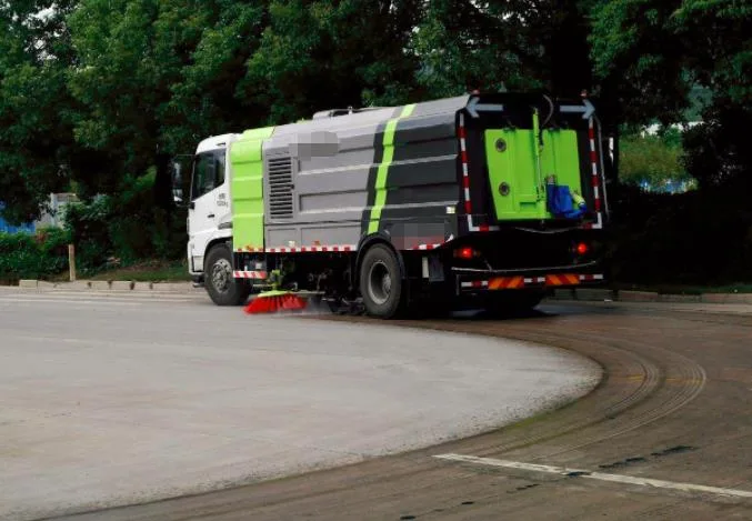 Special Vehicle 8 Ton 15ton Professional Road Sweeper