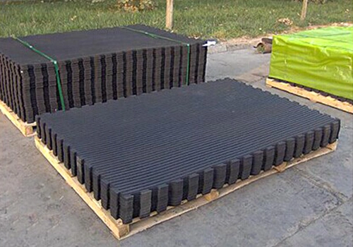 Cheap Non-Slip Outdoor Deck Step Honeycomb Floor Rubber Grass Sheet Mats