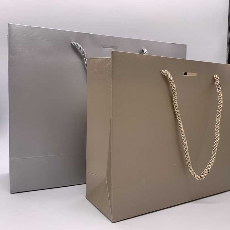 Bag Paper Wholesale Cloth Packing Bag Luxury White Paper Bag Custom Print