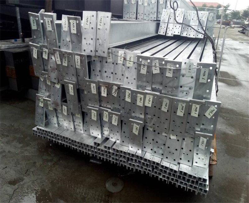 Prefab Low Price Light Steel Structure for Poultry Farm/Poultry Shed/Chicken Farm/Chicken Shed
