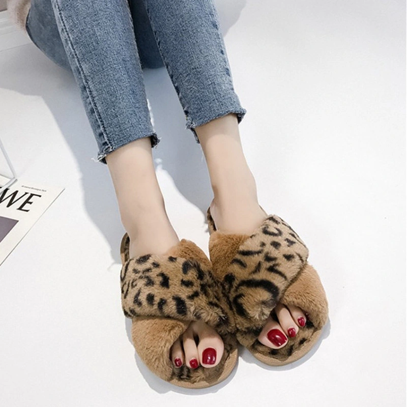 Women's Fashion Raccoon Fur Soft Sandals Wholesale Women Slippers Natural Color Fur Slides