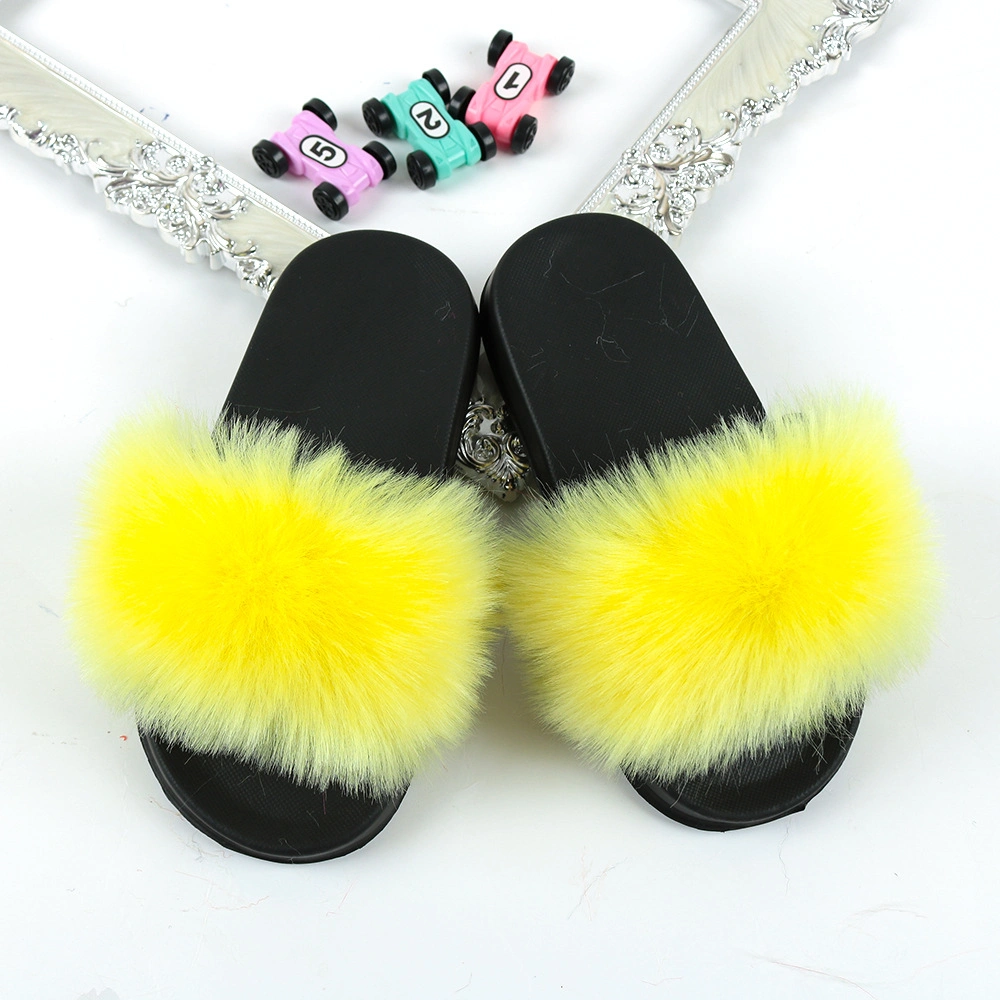 2020 Hot Selling Kids Shoes Girl Shoe Fur Slippers, Soft EVA Outsole Fur Slides for Girls