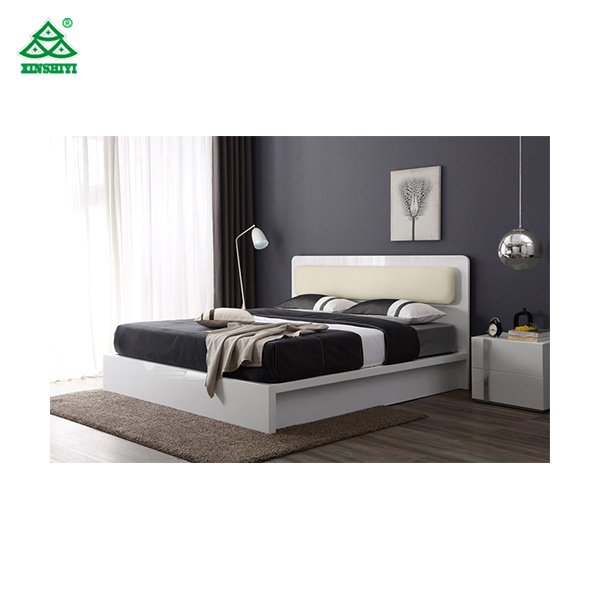 Classic Luxury Double Royal Wooden Bed Designs Solid Wood Bed
