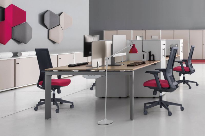 Modern Office Mesh Chair with Adjustable Headrest Staff Computer Chair